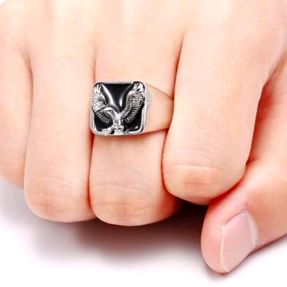 3/$25 📌Men's Fashion Hip Hop Black Elegant + Eagle Figured Silver  Ring 11